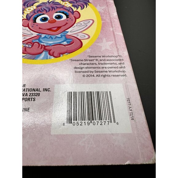 Abby's First Book of Rhymes Shapes Board Books Sesame Street Out Of Print 2014 - Picture 8 of 16